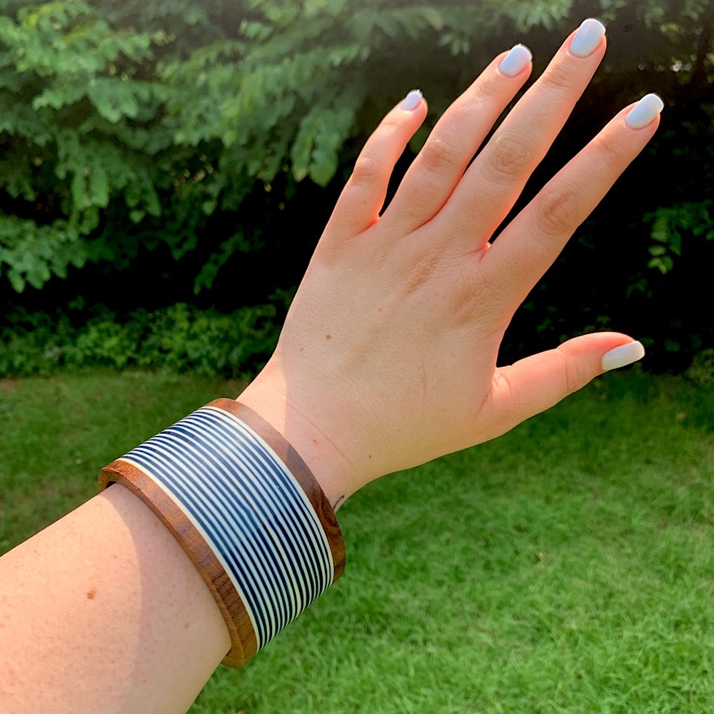 Striped Resin & Wood Bangle - Picture 1 of 9